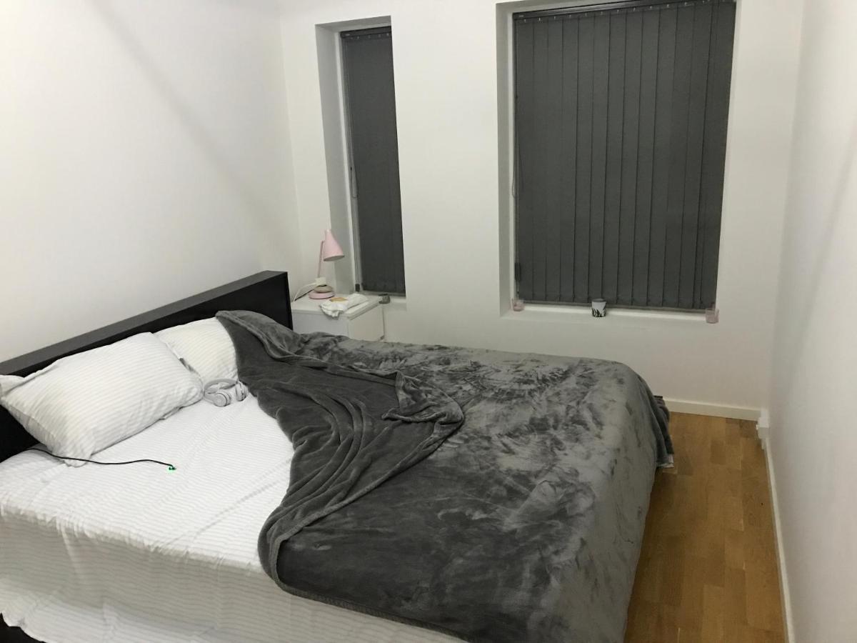 Big Room In Shared Apartment With King Size Bed Kopenhagen Exterior foto